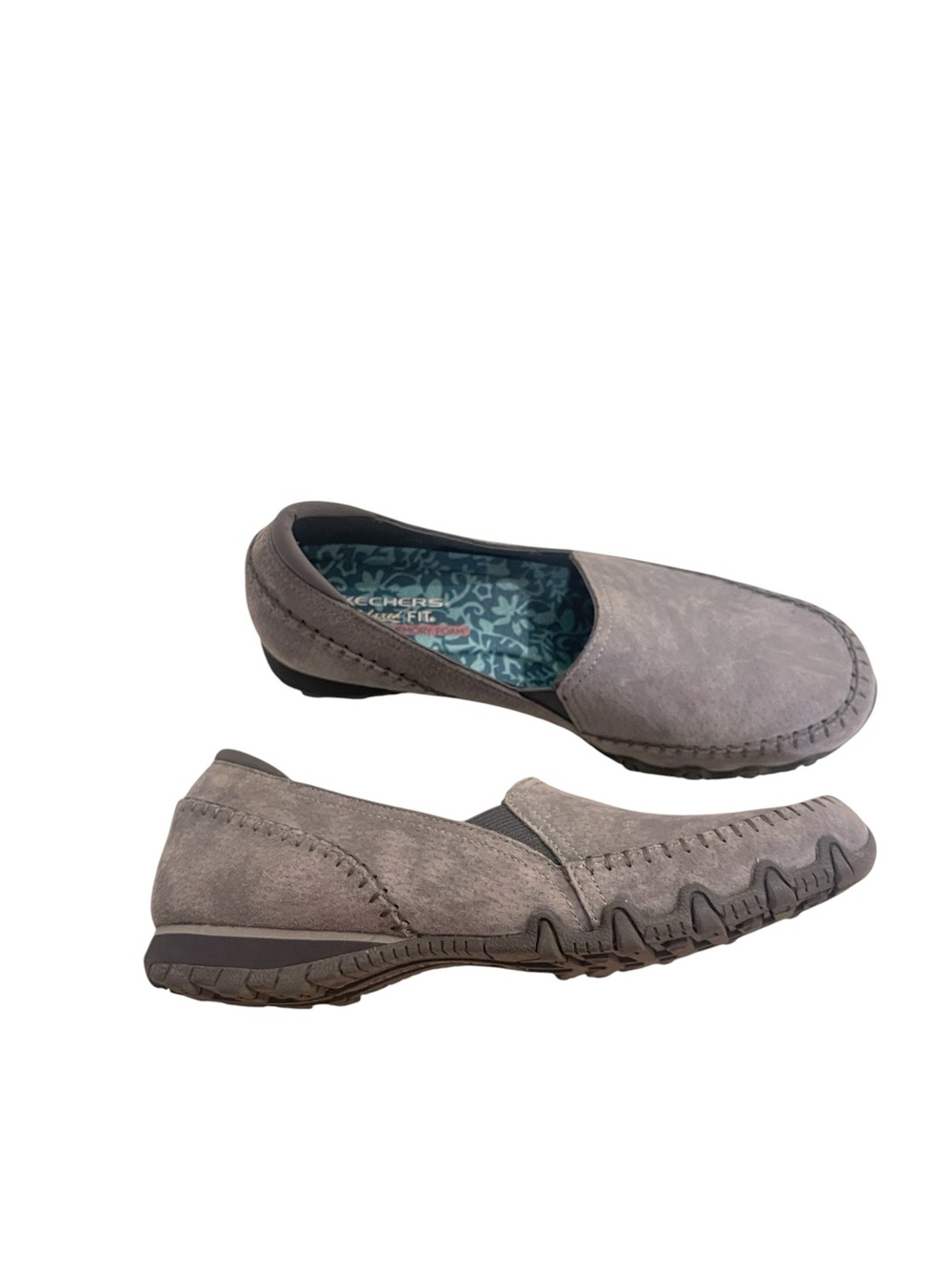 Skechers Alumni Gray Suede Leather Casual Slip-ons Shoes Loafers - Picture 2 of 6
